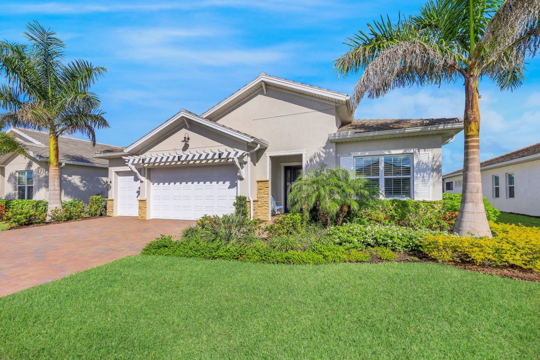 14711 Kelson Cir, Naples, FL 34114