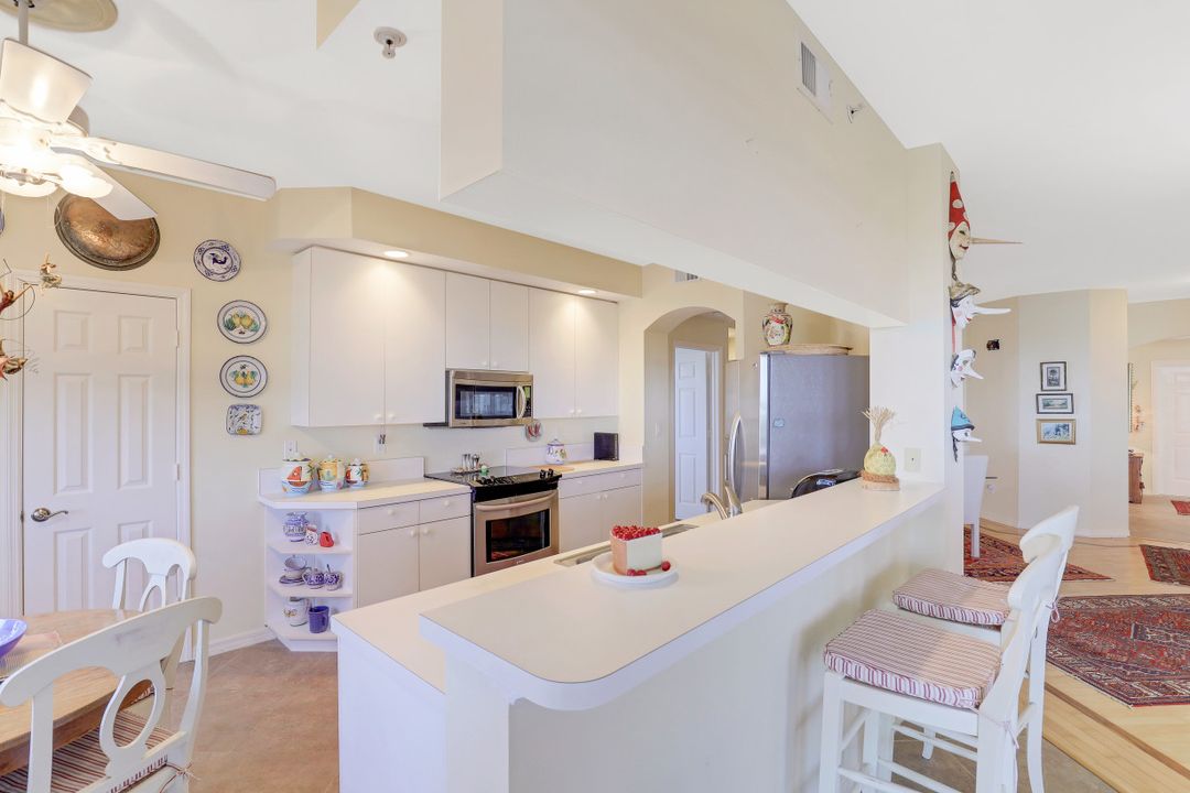 269 Vintage Bay Dr #24, Marco Island, FL 34145