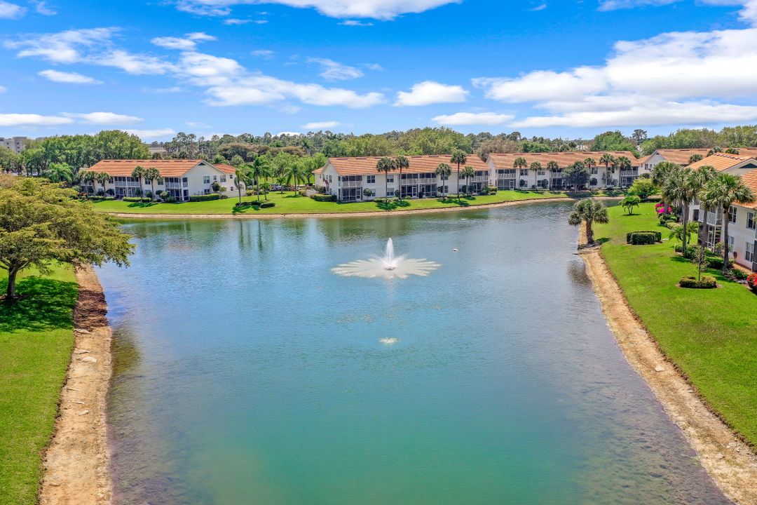 5015 Cedar Springs Dr #104, Naples, FL 34110