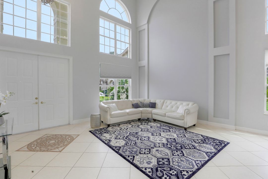 2214 Campestre Terrace, Naples, FL 34119