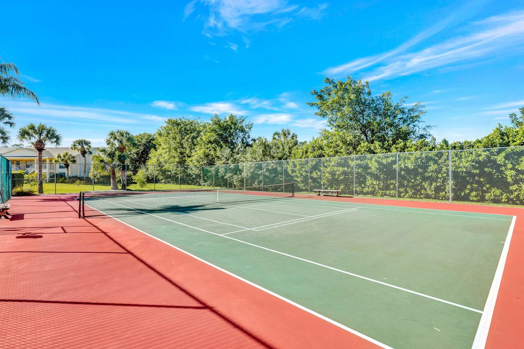 1180 Sarah Jean Cir #201, Naples, FL 34110