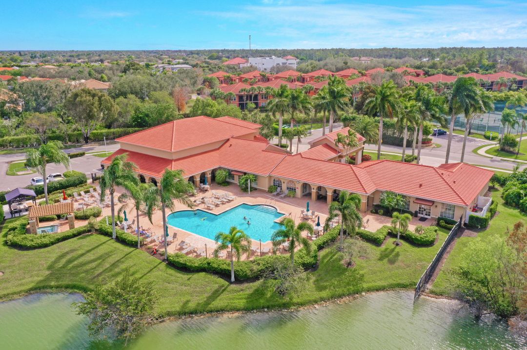 6528 Huntington Lakes Cir #203, Naples, FL 34119