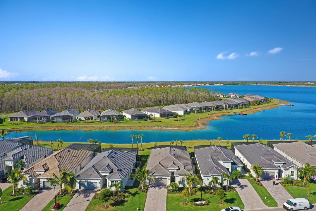 15254 Blue Bay Cir, Fort Myers, FL 33913