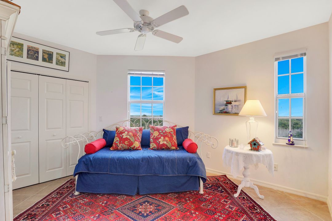 269 Vintage Bay Dr #24, Marco Island, FL 34145