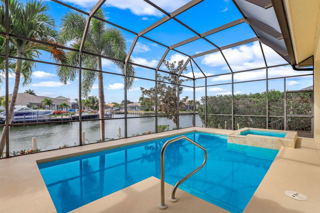 268 Edgewater Ct, Marco Island, FL 34145