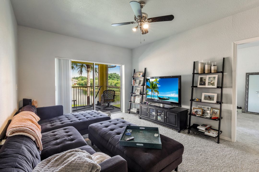 6360 Aragon Way #201, Fort Myers, FL 33966