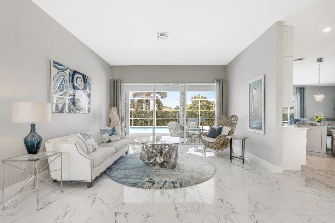 570 Elk Cir, Marco Island, FL 34145