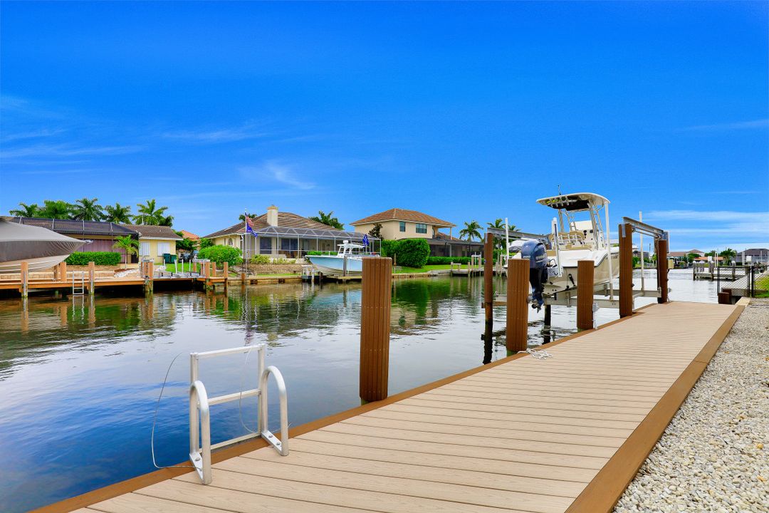 1642 Rainbow Ct, Marco Island, FL 34145