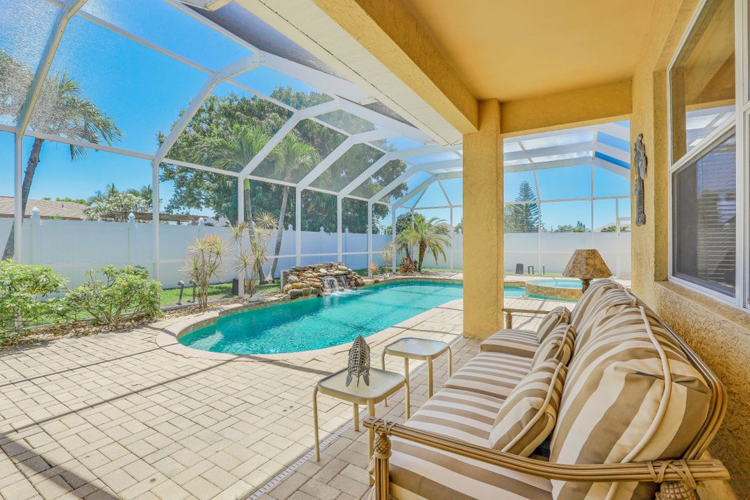 4141 SW 10th Ave, Cape Coral, FL 33914