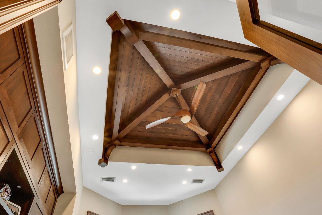 871 W Copeland Dr, Marco Island, FL 34145