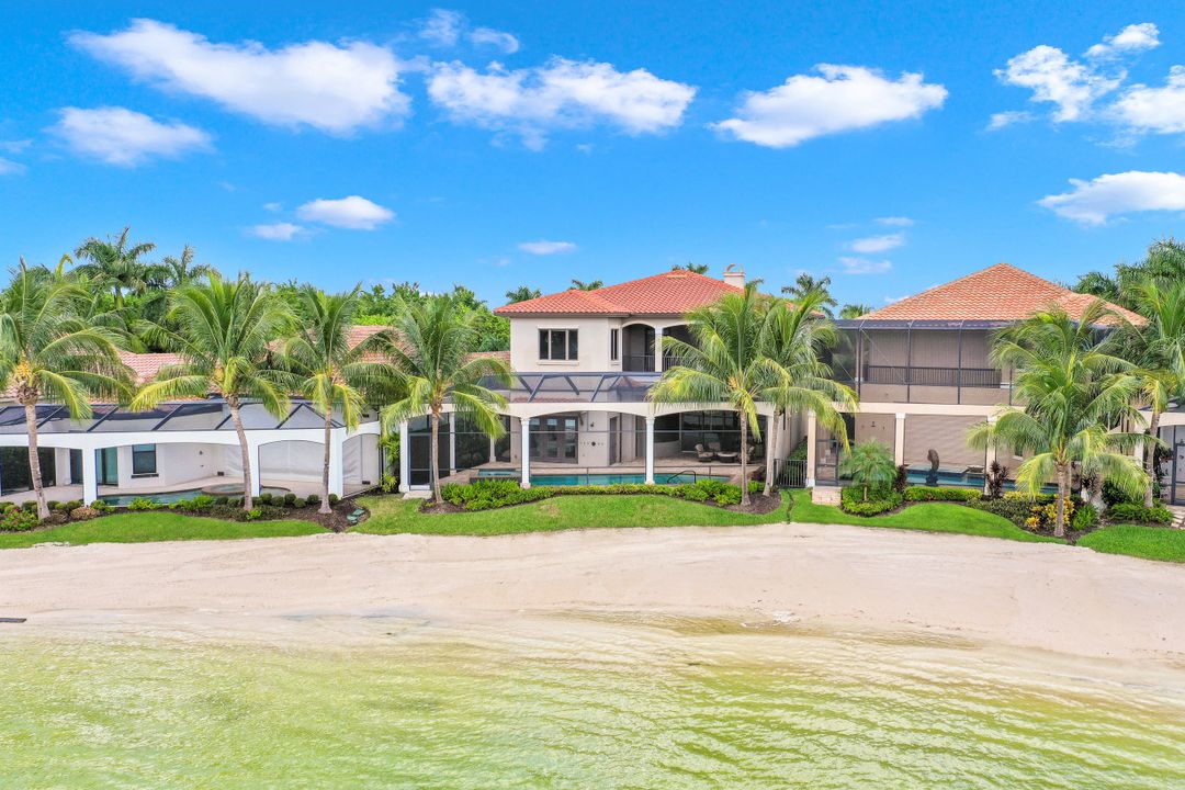 11735 Via Savona Ct, Miromar Lakes, FL 33913