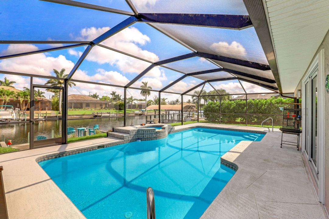 2307 SW 40th St, Cape Coral, FL 33914