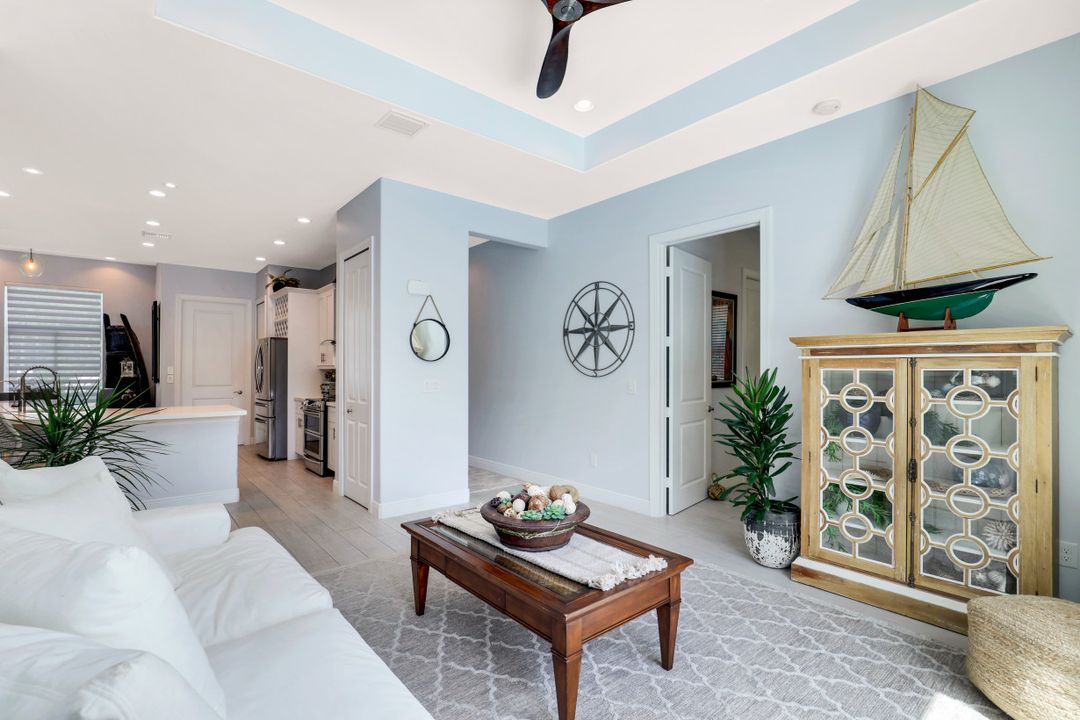 2112 16th St NE, Naples, FL 34120