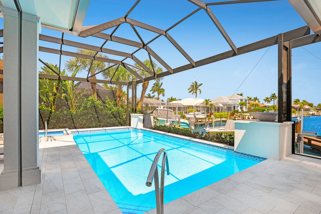 1800 Menorca Ct, Marco Island, FL 34145