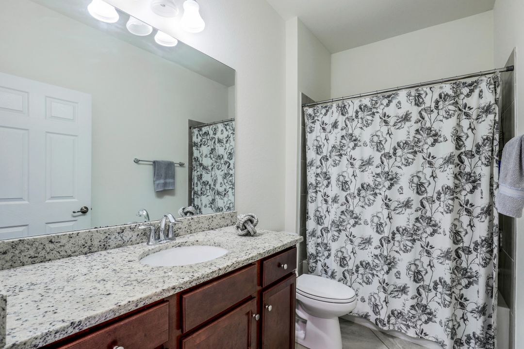 1839 Alameda Dr, Naples, FL 34120