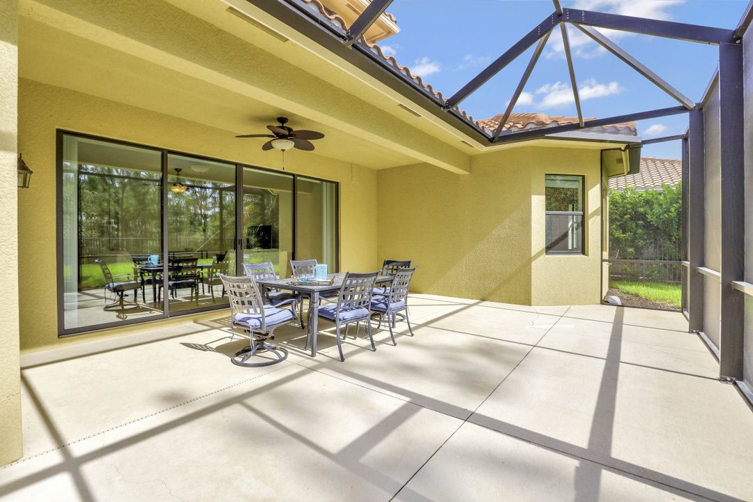 3896 Gibralter Dr, Naples, FL 34119