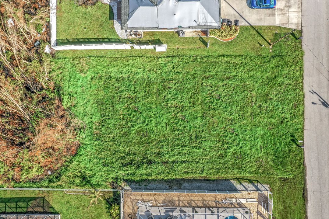 2858 SW 25th Pl, Cape Coral, FL 33914