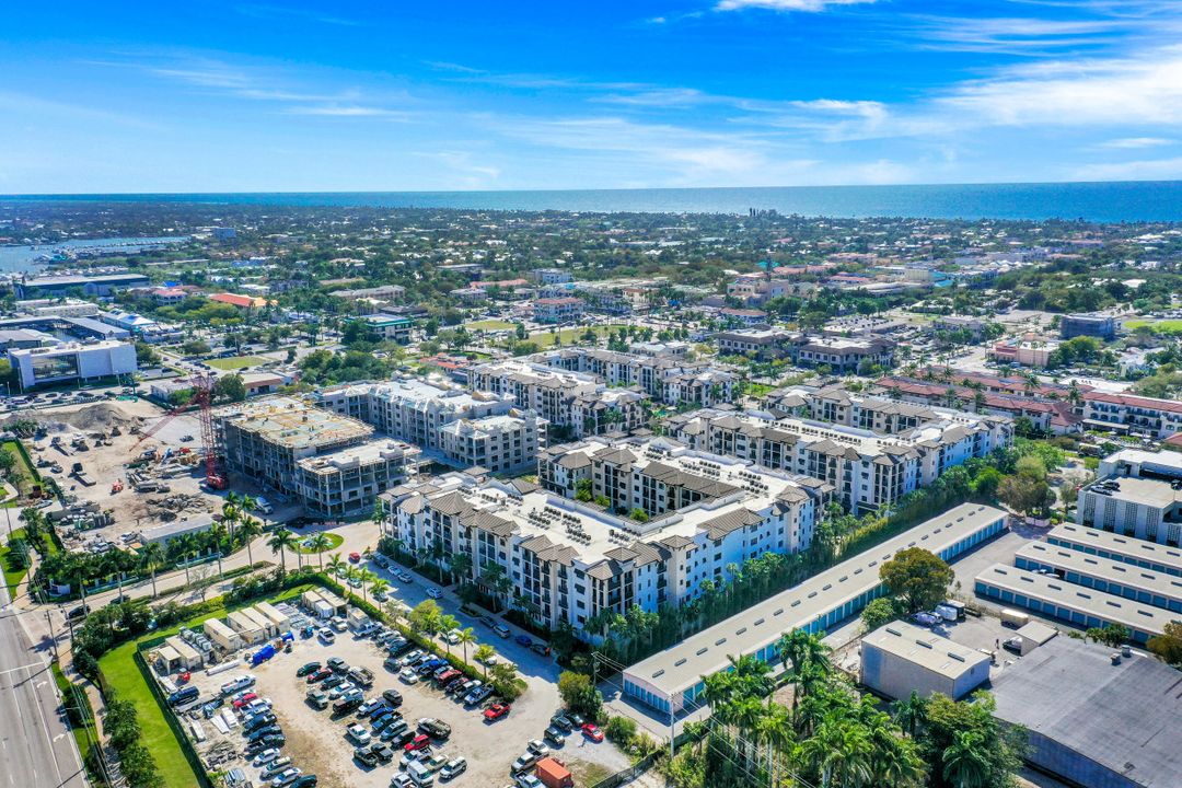 1135 3rd Ave S #Unit 308, Naples, FL 34102