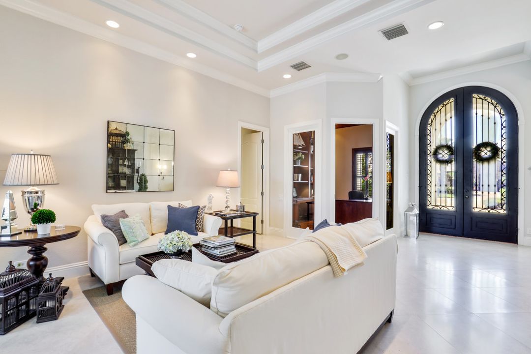 9420 Monteverdi Way, Fort Myers, FL 33912