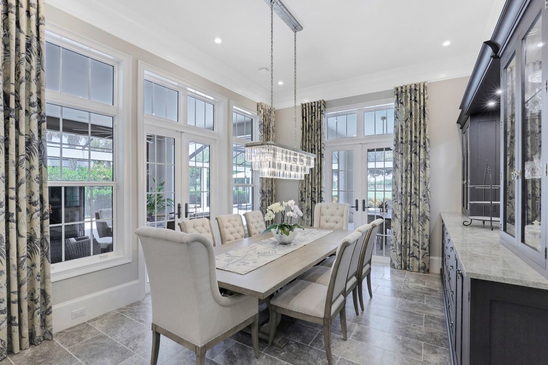 3243 Tavolara Ln, Naples, FL 34114