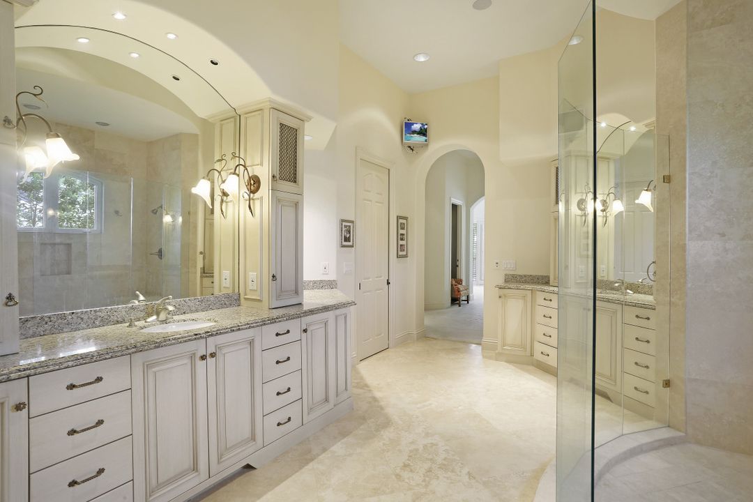 27870 Riverwalk Way, Bonita Springs, FL 34134