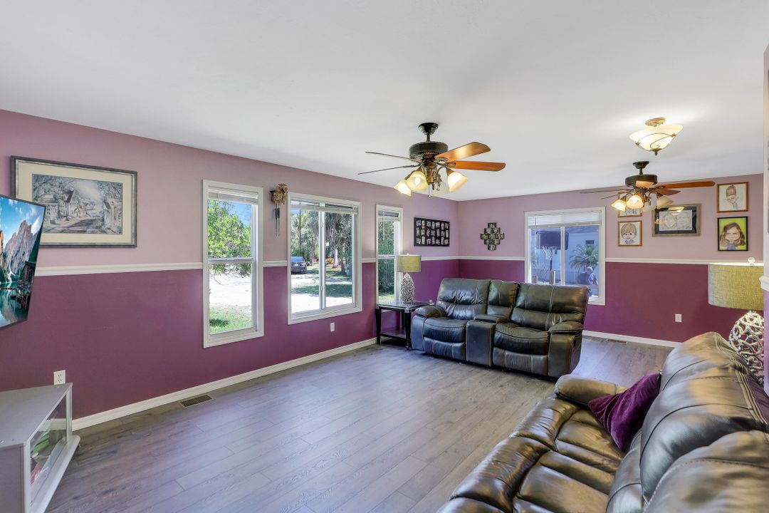 12721 Water Ln, Fort Myers, FL 33908