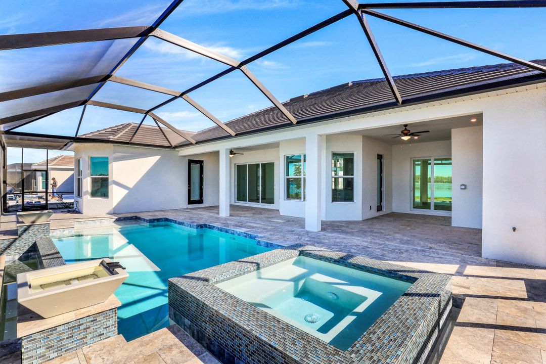 13896 Blue Bay Cir, Fort Myers, FL 33913