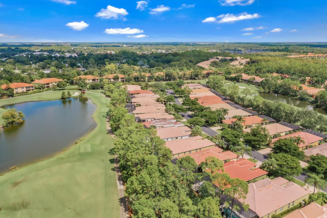 28637 Pienza Ct, Bonita Springs, FL 34135