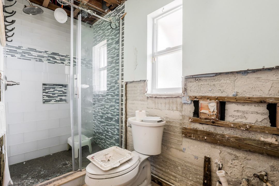 229 Bayshore Dr, Cape Coral, FL 33904