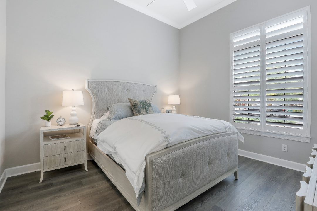 9388 Rapallo St, Naples, FL 34119