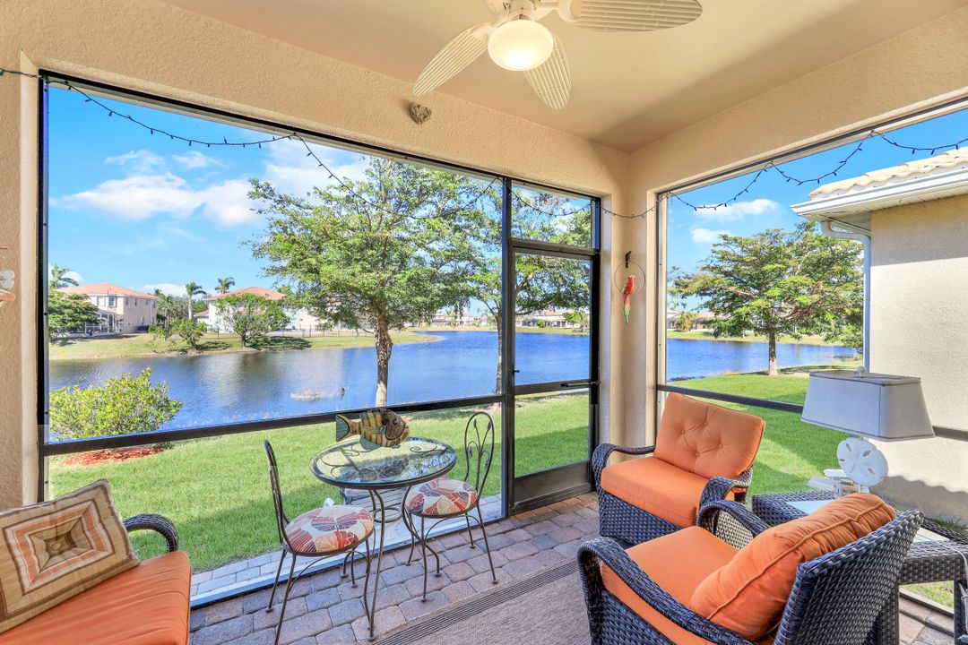 8615 Sumner Ave, Fort Myers, FL 33908