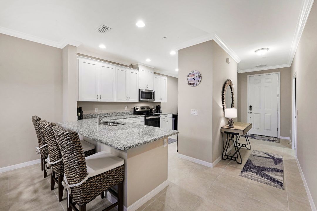 9378 Pocida Ct Unit 103, Naples, FL 34119