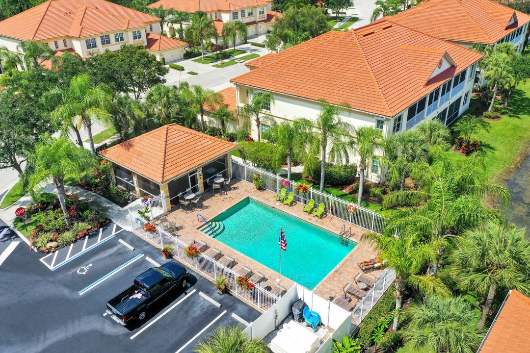 7874 Clemson St #202, Naples, FL 34104