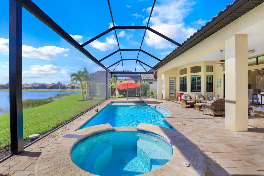 10565 Espanola Dr, Bonita Springs, FL 34135