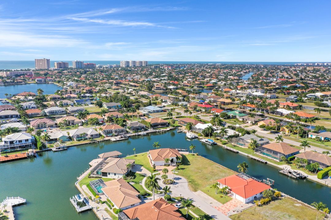 1114 Shenandoah Ct, Marco Island, FL 34145