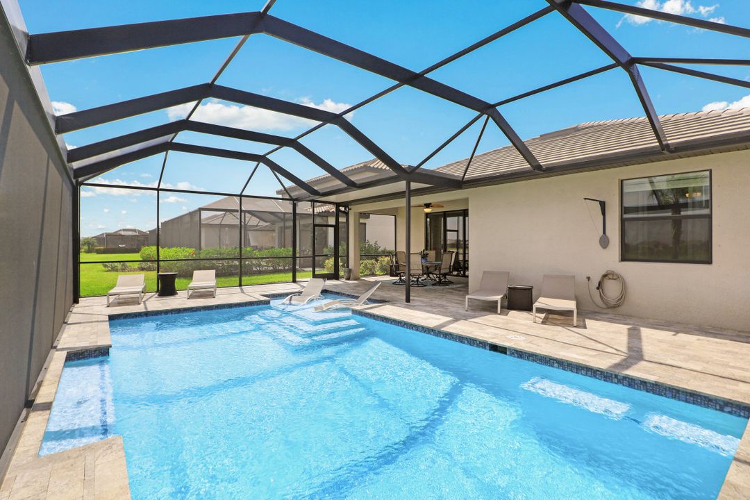 19813 Bittersweet Ln, Estero, FL 33928