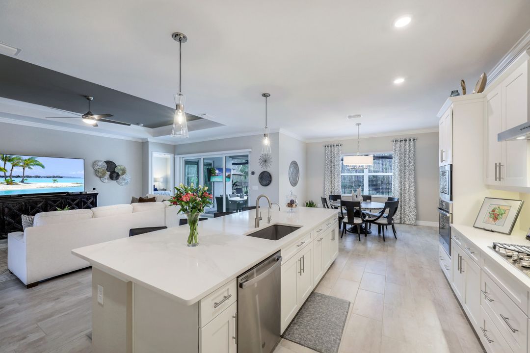 14853 Blue Bay Cir, Fort Myers, FL 33913