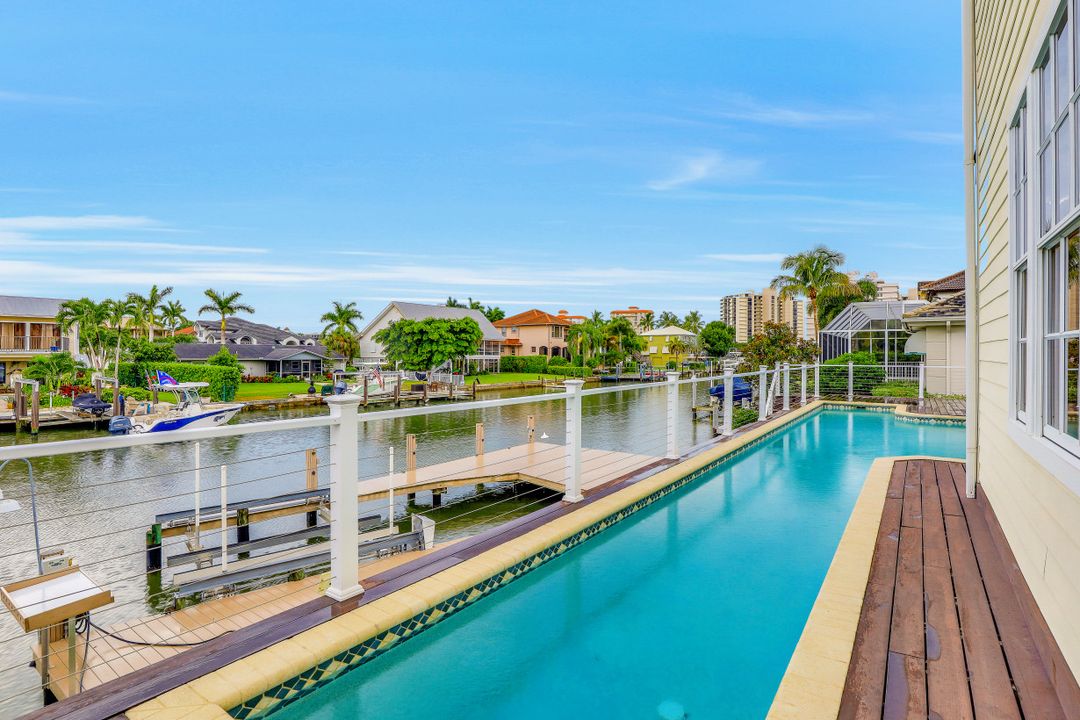 206 Flamingo Ave, Naples, FL 34108