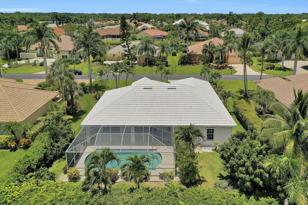 28070 Winthrop Cir, Bonita Springs, FL 34134