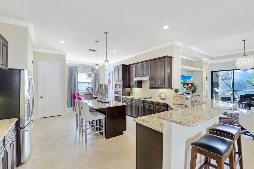 28544 Longford Ct, Bonita Springs, FL 34135