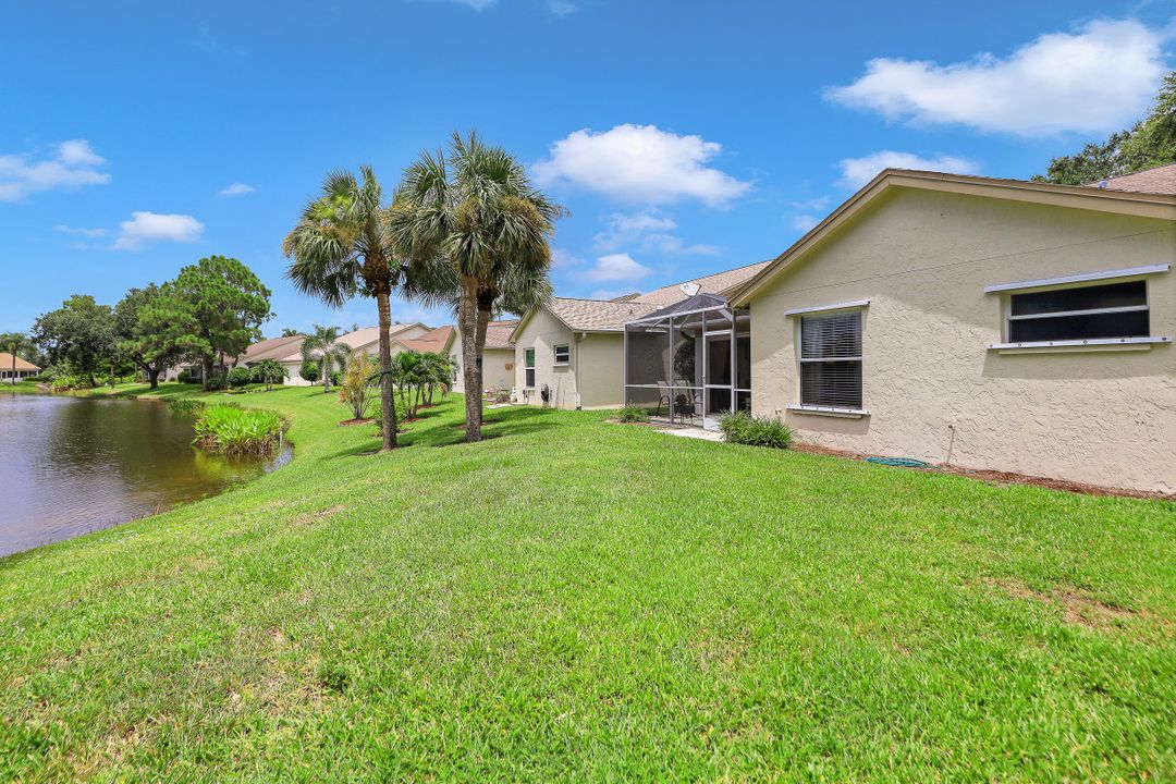 25241 Golf Lake Cir, Bonita Springs, FL 34135