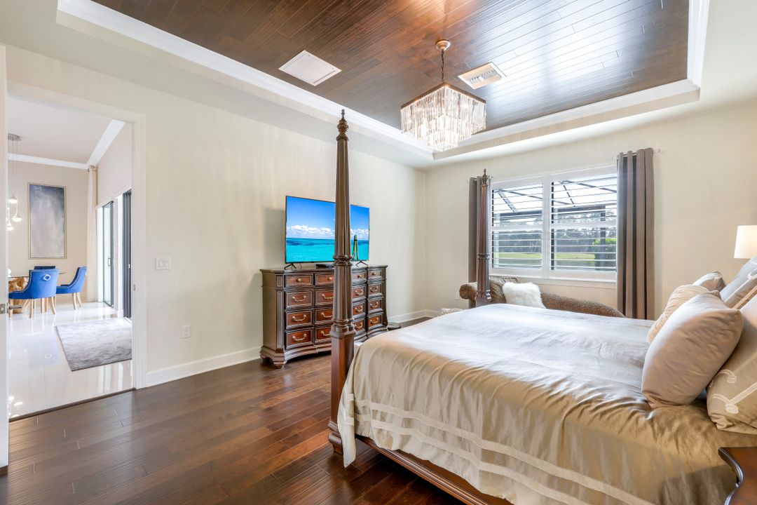 8984 Horned Lark Dr, Naples, FL 34120