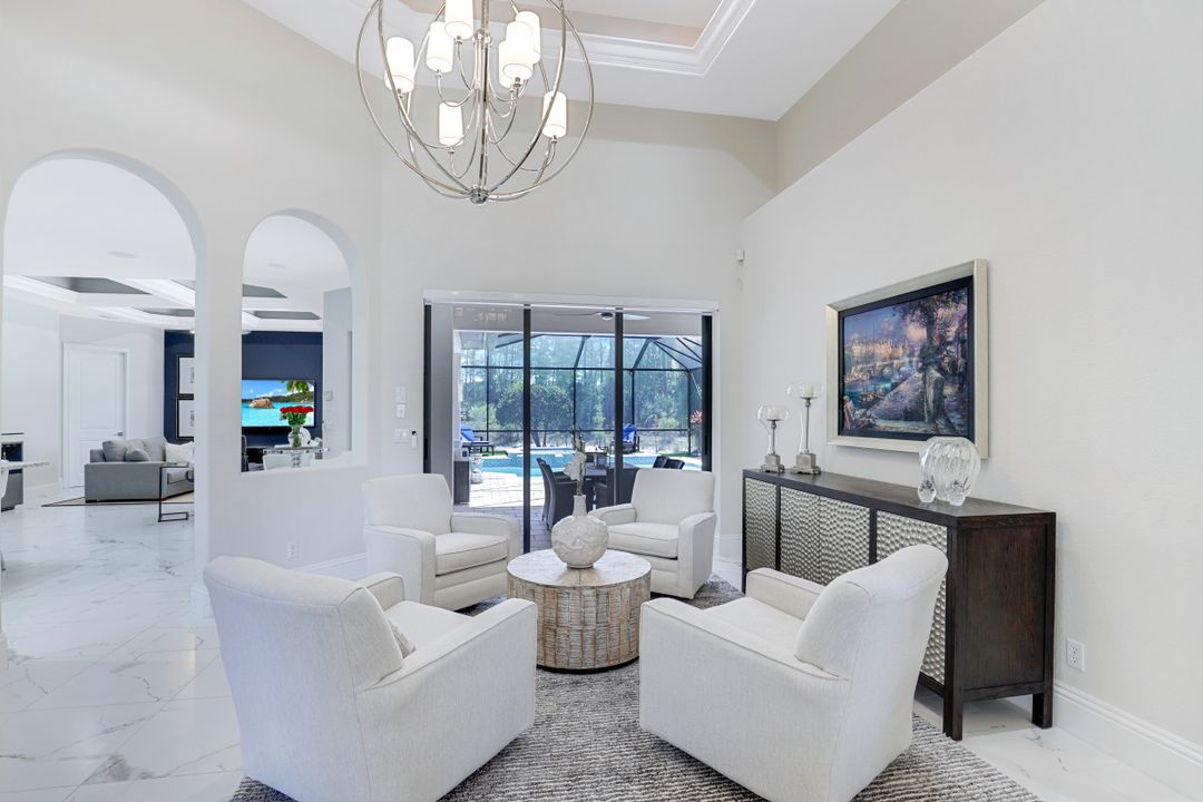 7323 Acorn Way, Naples, FL 34119