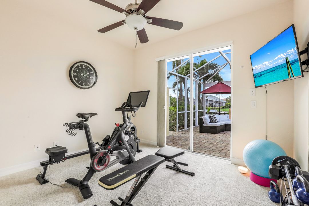 5248 SW 18th Ave, Cape Coral, FL 33914