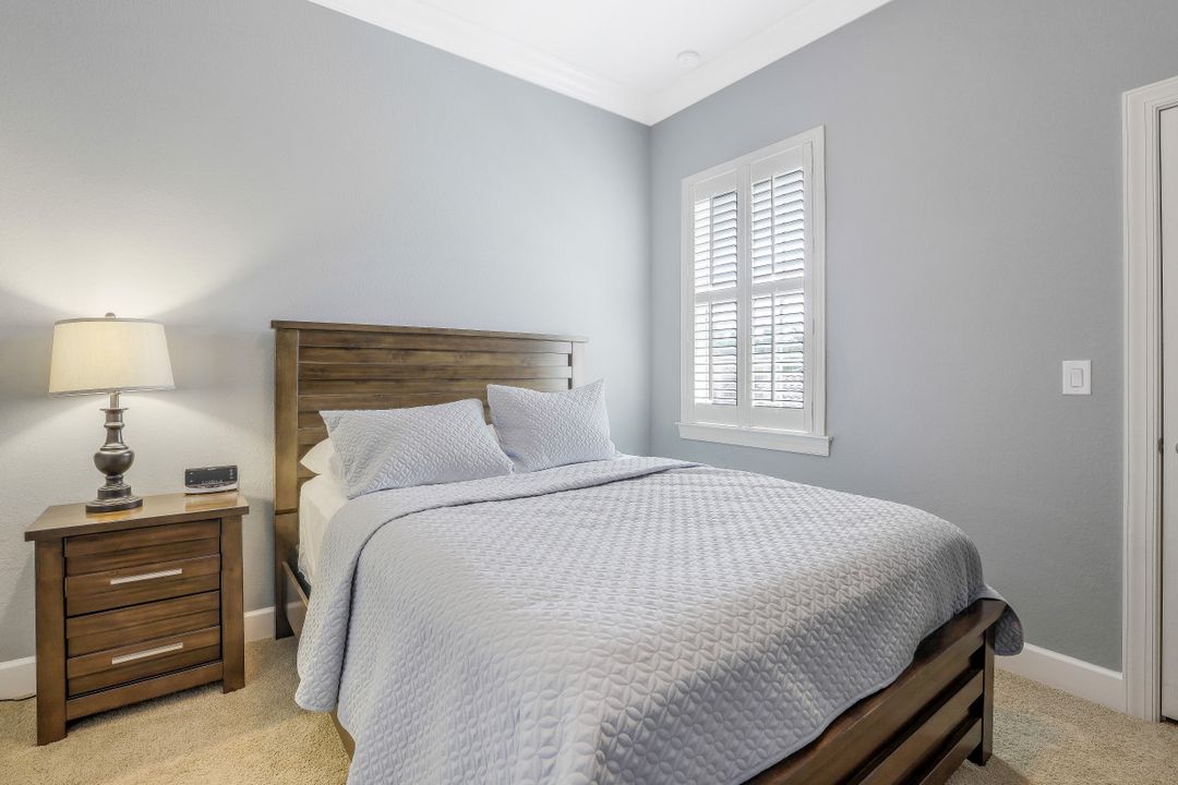 9509 Ironstone Terrace #201, Naples, FL 34120