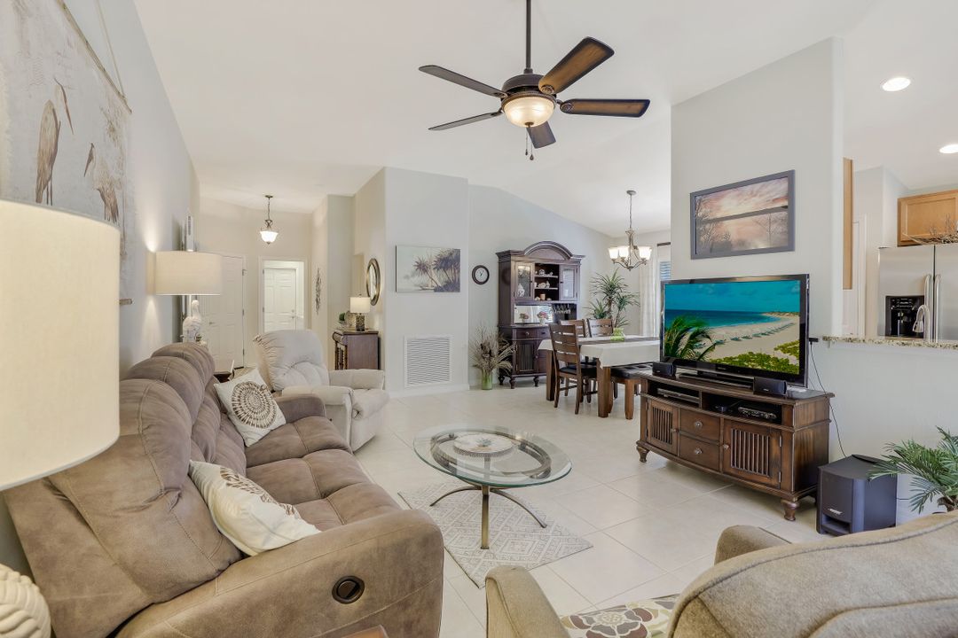 2604 Astwood Ct, Cape Coral, FL 33991