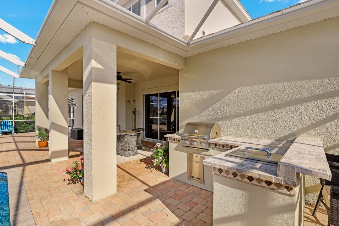 2608 Windwood Pl, Cape Coral, FL 33991