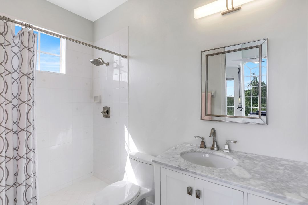 3440 Thornbury Ln, Bonita Springs, FL 34134