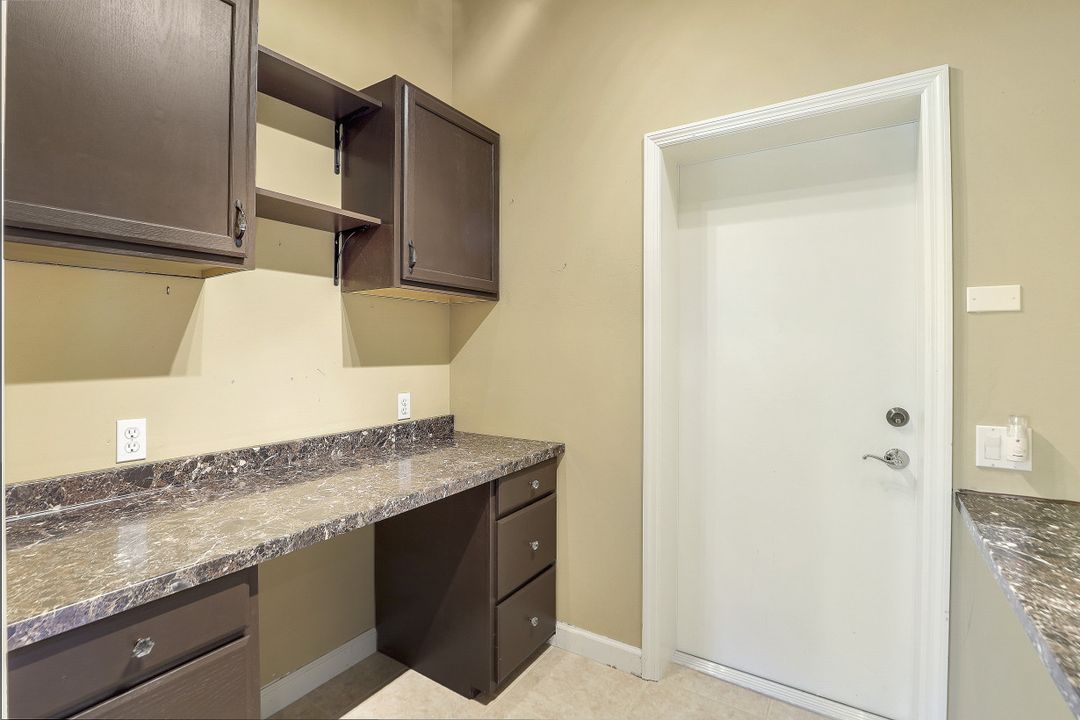 27031 Homewood Dr, Bonita Springs, FL 34135