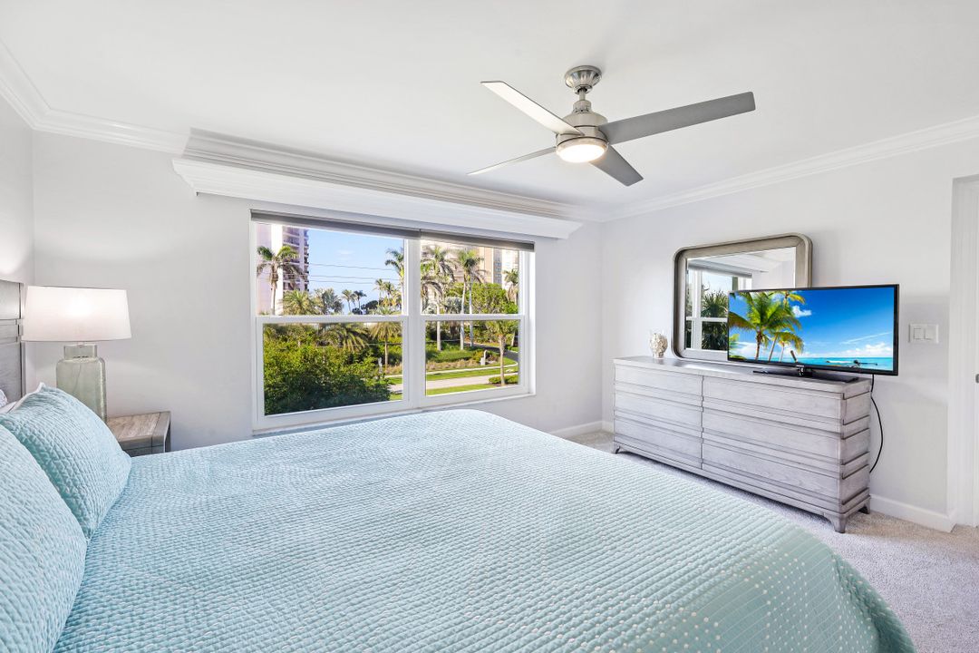 861 S Collier Blvd #305, Marco Island, FL 34145